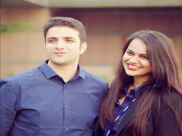 ias topper tina dabi and second topper athar aamir amazing romantic love story