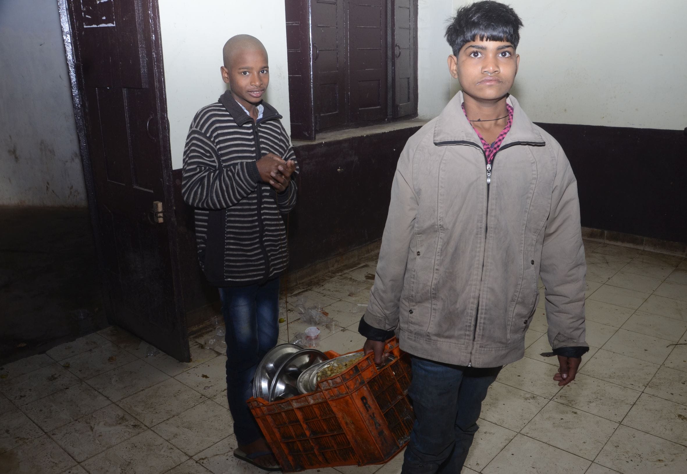 poor condition of lucknow university mess