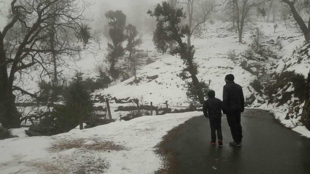 thamari kund lake freeze in pithoragarh