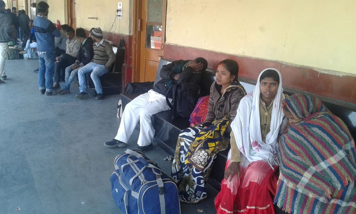 Kafiat Express arrived 18 hours late, passengers suffered