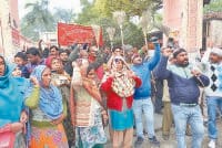 ulte jhadu, emploies doing