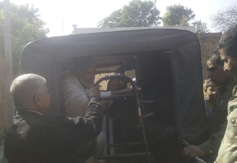 dahej mein car na milane par sasuraaliyon ne yuvti ko jinda jalaaya