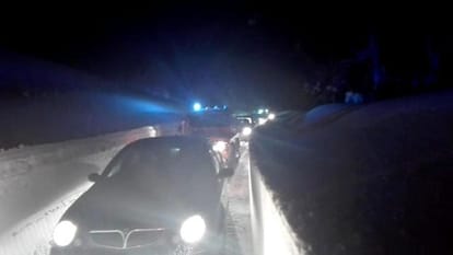 Avalanche in Italy, 30 missing, many buried in snow
