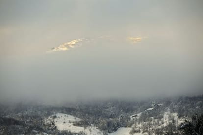 Avalanche in Italy, 30 missing, many buried in snow