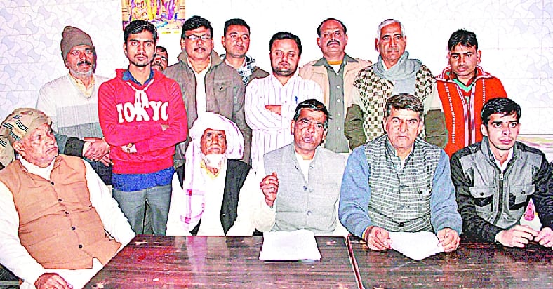 BJP leader accused of grabbing at Rs 2.60 lakh