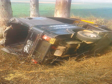 wife  killed in crash, husband injured