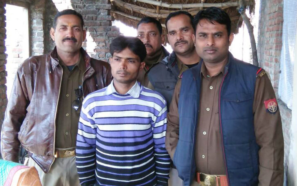Bank manager turned out to friends asking for ransom by threatening