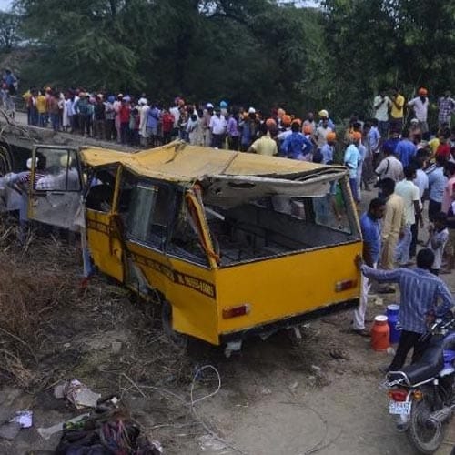big and horrific accidents which happen with school buses and vans