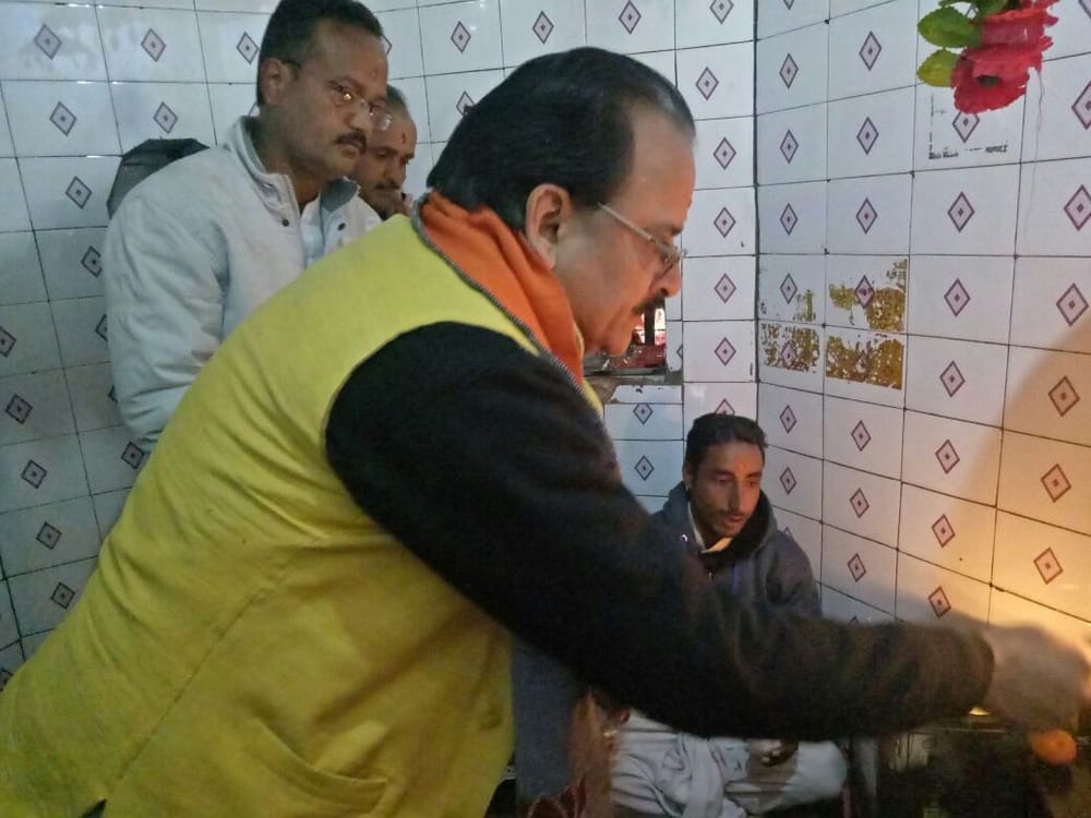 harak singh rawat went chandi devi temple