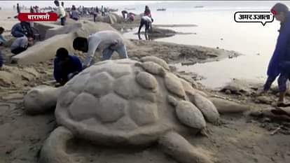 Artwork on sand in varanasi