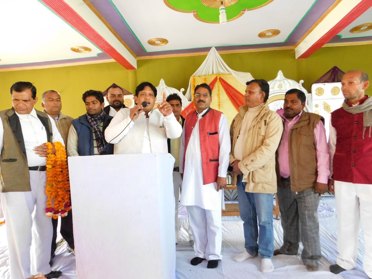 gaanvon mein kuteer udyog vikasit honge: suneel sinh