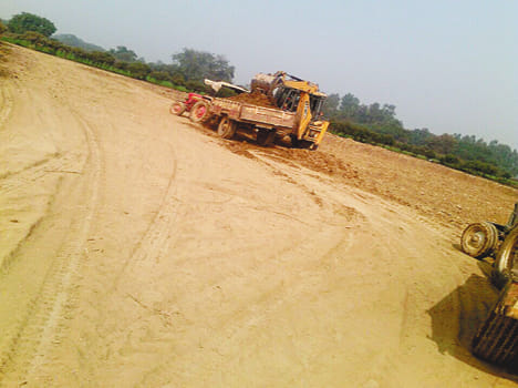 Matti soil near the headquarters of the illegal mining business