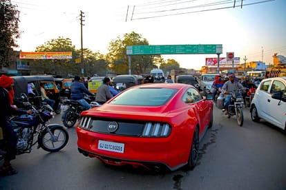Ford Mustang driven from Gaya to Varanasi