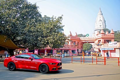Ford Mustang driven from Gaya to Varanasi
