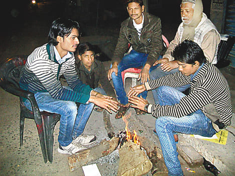 Farmer killed in cold in bindki