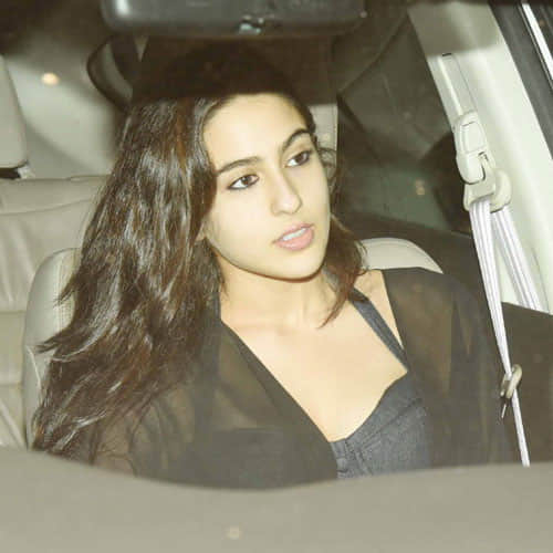 sara ali khan and harshwardhan kapoor spotted together at late night