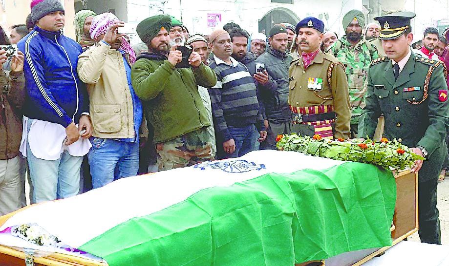 Bazpur be laid-delivered to the martyr