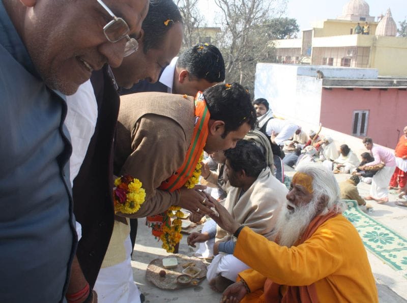 bjp leader srikant sharma meet to sants of vrindavan