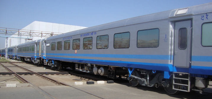 irctc will supply fresh and tasty meals in trains