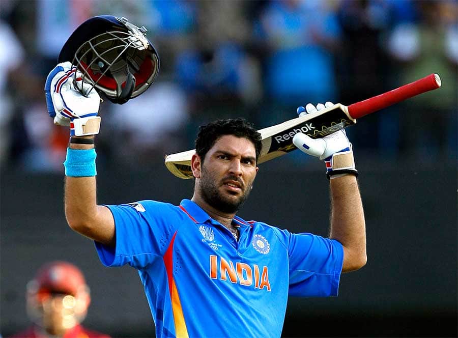 Virender Sehwag Call Yuvraj Freedom Fighter and Nehra Grandsire