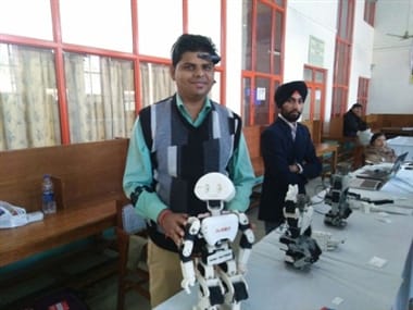 Manav is the India's first 3D printed robot, capable of walking & dancing.