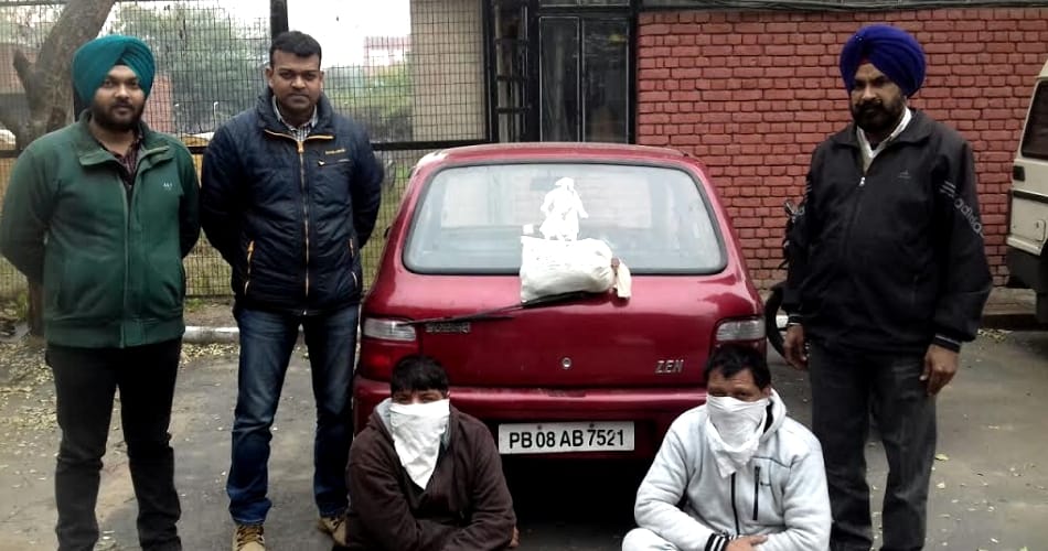 बिस्कुट के पैकेट में पहुंचाई जाती थी जेल में  चरस