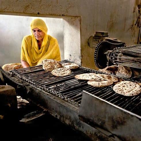The world's largest kitchen is here, millions of people eat the food daily