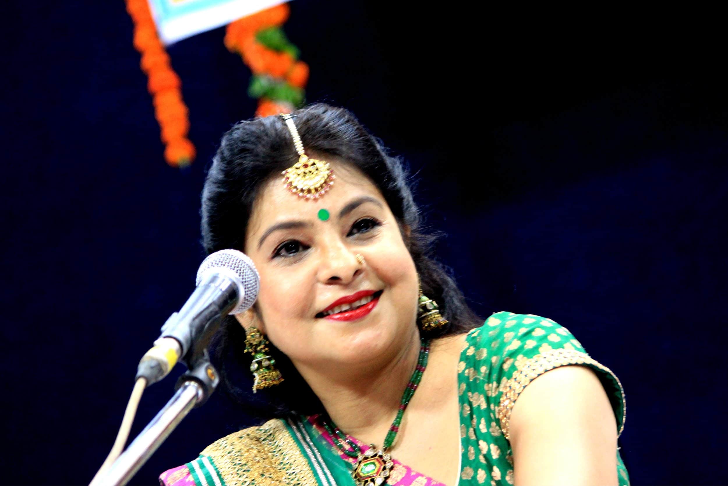 Malini Awasthi lashes out at Aamir Khan