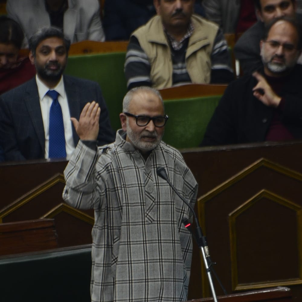 Now there will be no new college open in j&k