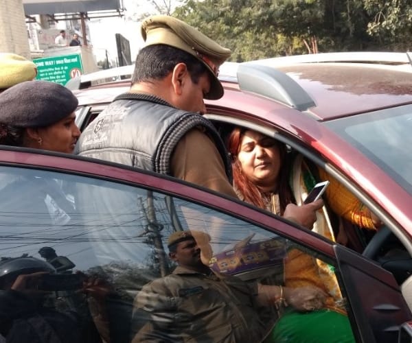 SP MLA anoop sanda wife created ruckus in Lucknow.