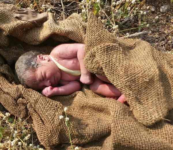 mother in mp left new born child in cold on highway