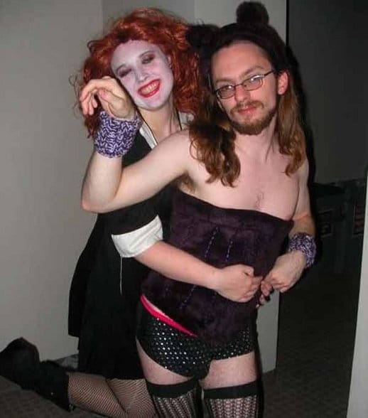 7 WEIRD PICTURES GOES VIRAL ON INTERNET