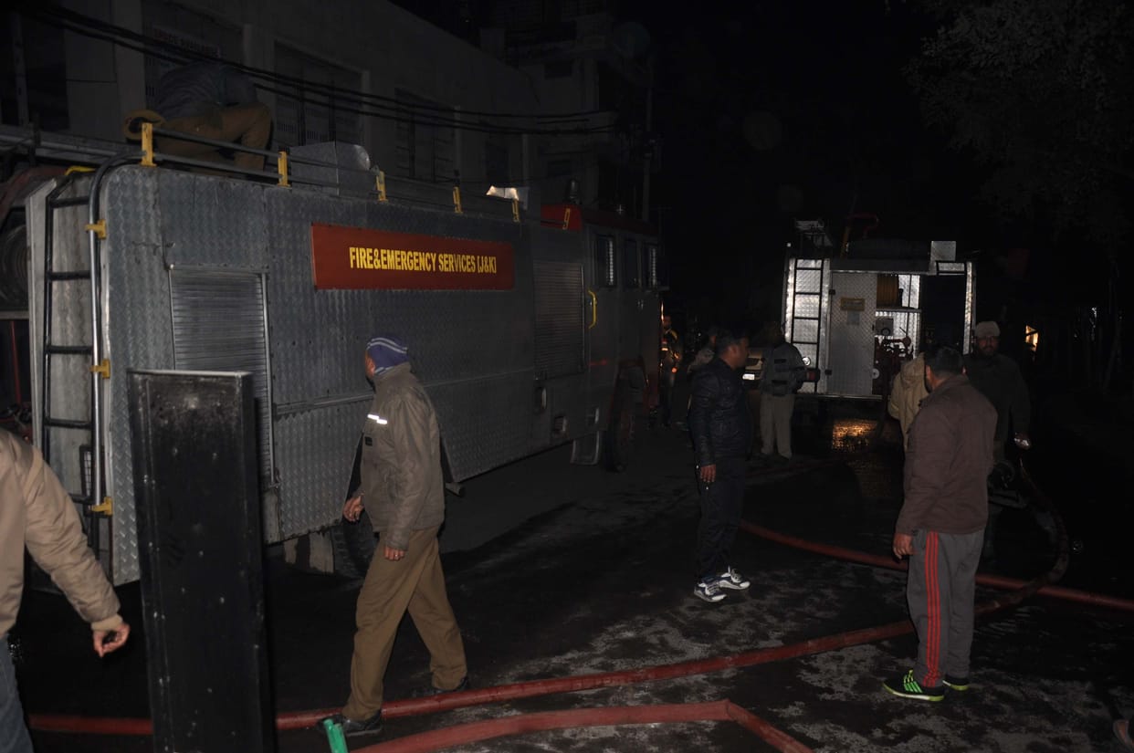 fire breaks down in jammu trade fair