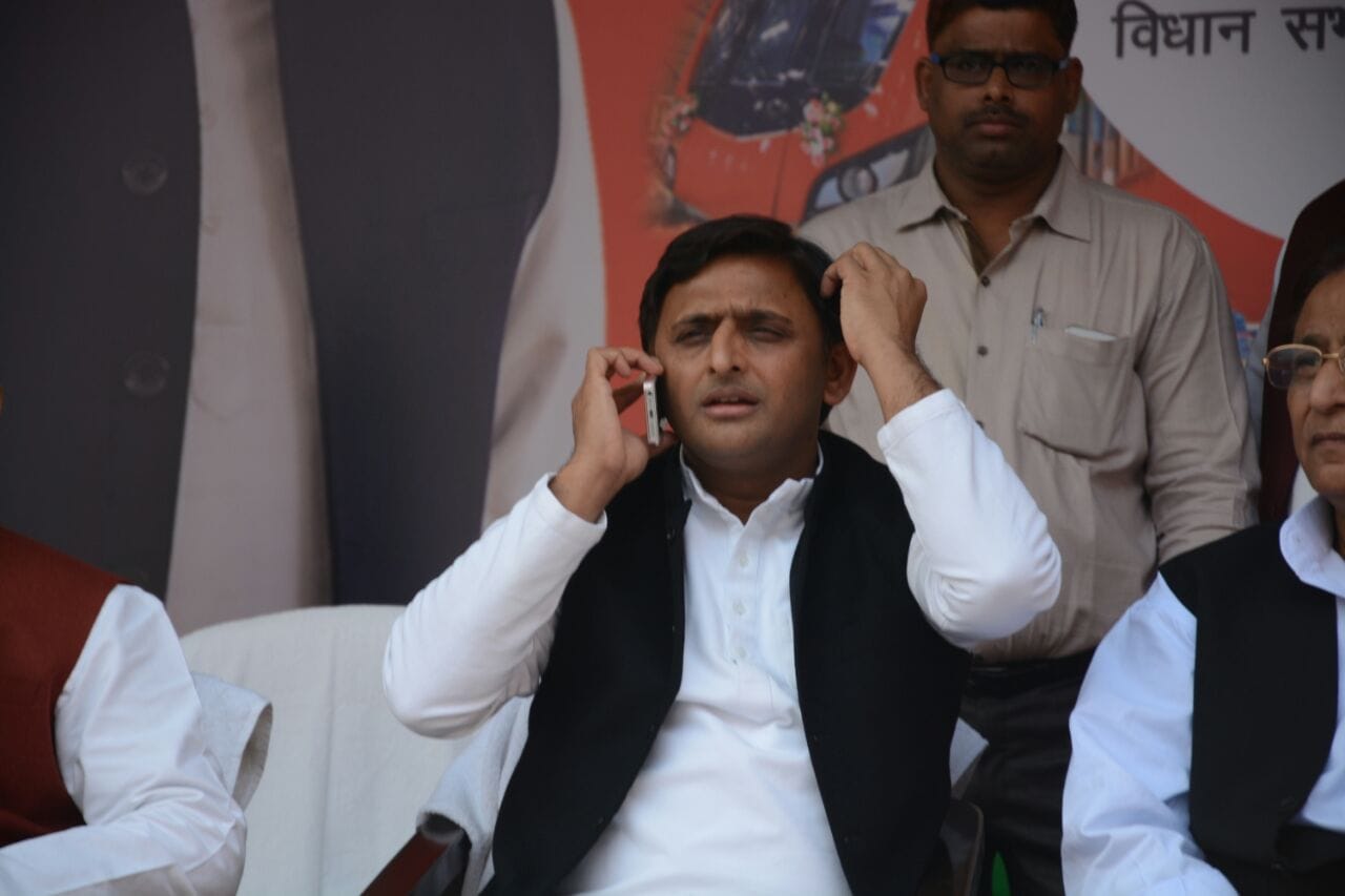 mulayam singh not attended akhilesh yadav manifesto announcement