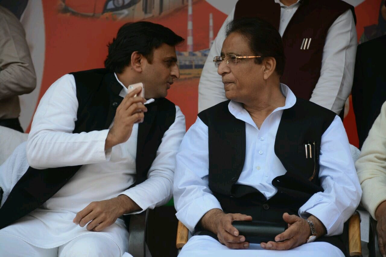 mulayam singh not attended akhilesh yadav manifesto announcement