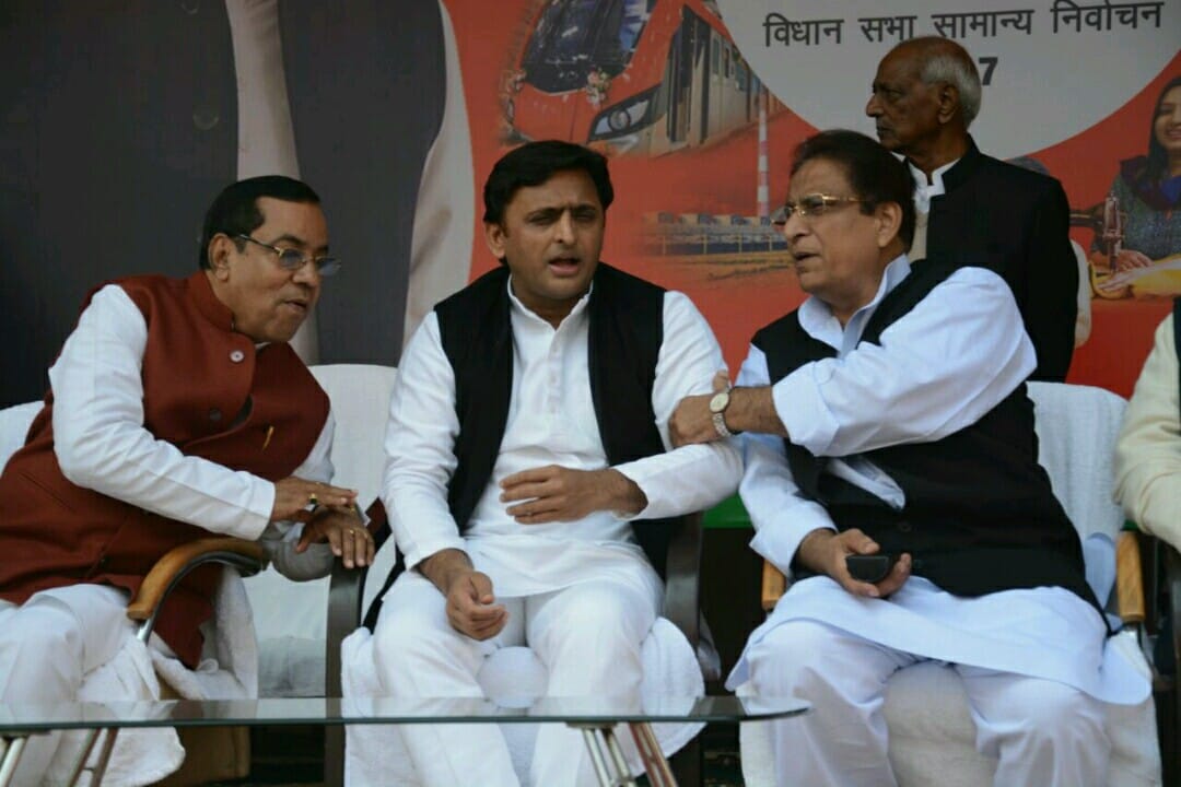 mulayam singh not attended akhilesh yadav manifesto announcement