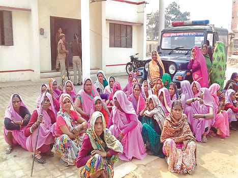 Beaten to the contractor in default of extortion Dbangon