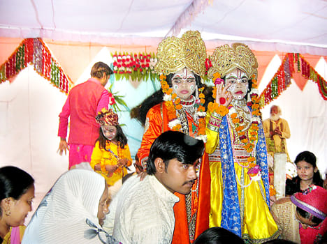Sixth day of Shrimad Bhagwat Katha Krishna Leela birth celebrated