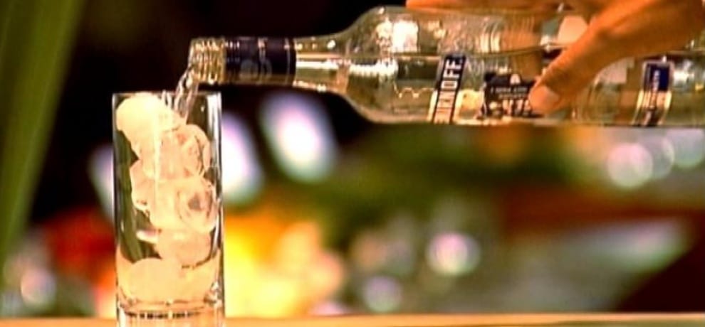 alcohol, wine drinking harmful for health, may cause danger for life