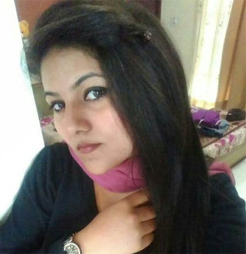 lady teacher was driving activa with headphone, hit by bus and killed at moga of punjab