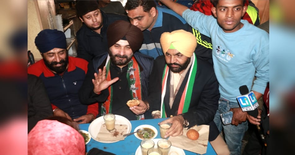 Congress leader Navjot singh sidhu's 'Chaye pr Charcha'