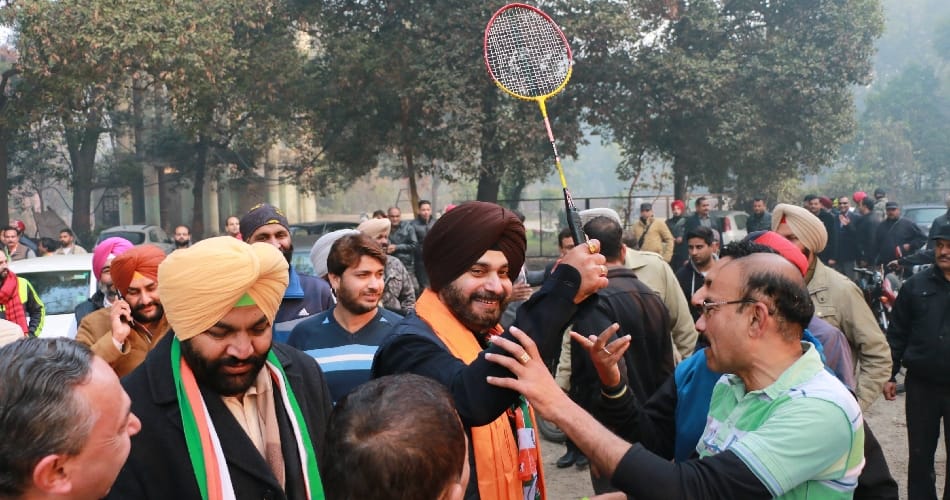 Congress leader Navjot singh sidhu's 'Chaye pr Charcha'