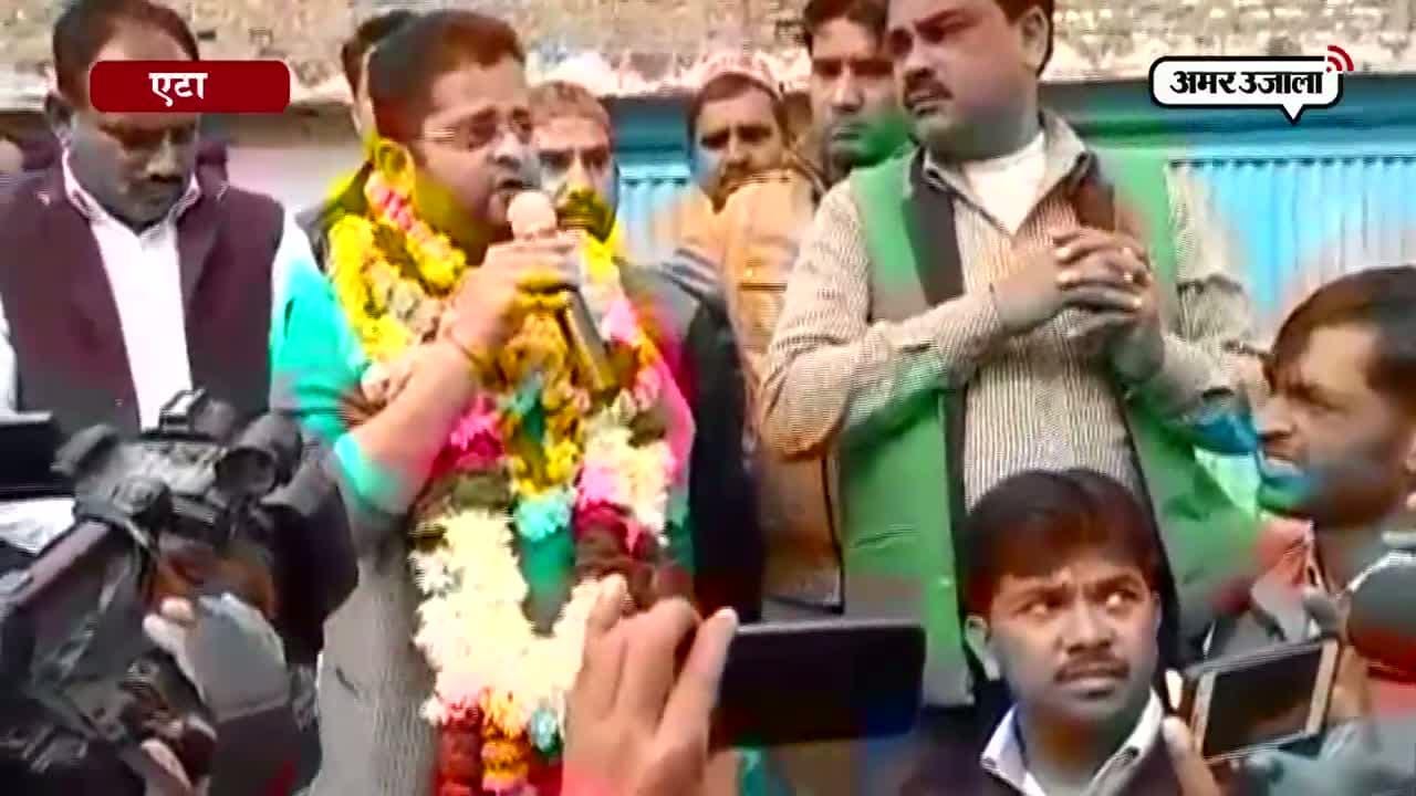 बागी विधायक