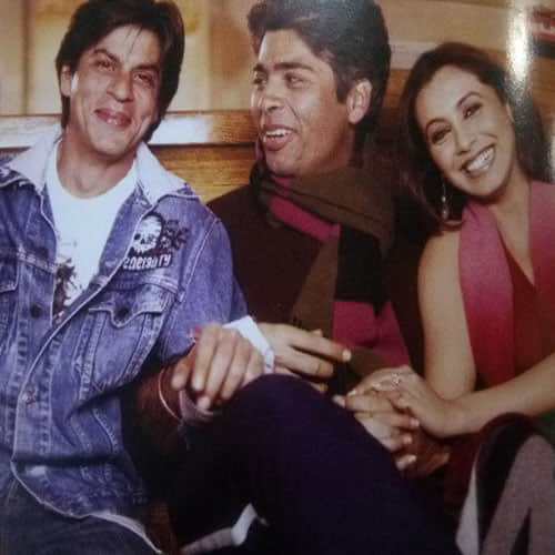 karan johar enjoy with gauri khan in swimming pool