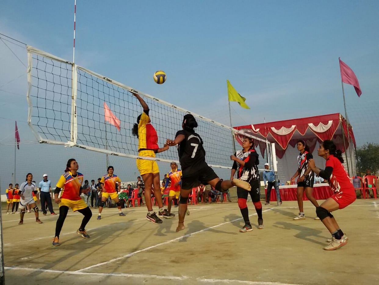 Puvivi Rabindra defeated Indian Universities