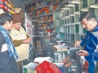 thieft, redymade shop, police, case file, kaithal