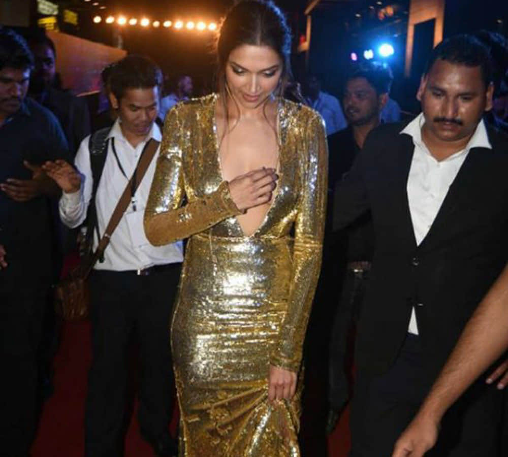 morphed picture of Deepika Padukone’s wardrobe malfunction is going viral 