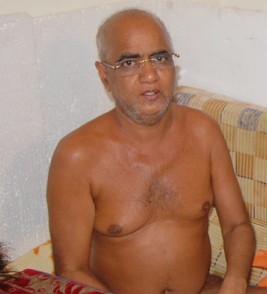 do se adhik bachche paida karane vaalon ko nahin milanee chaahie sarakaaree suvidhaen : tarun saagar