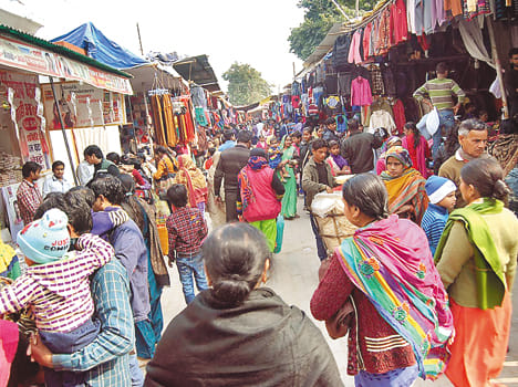 Getting plenty of Etawah Shopping Festival