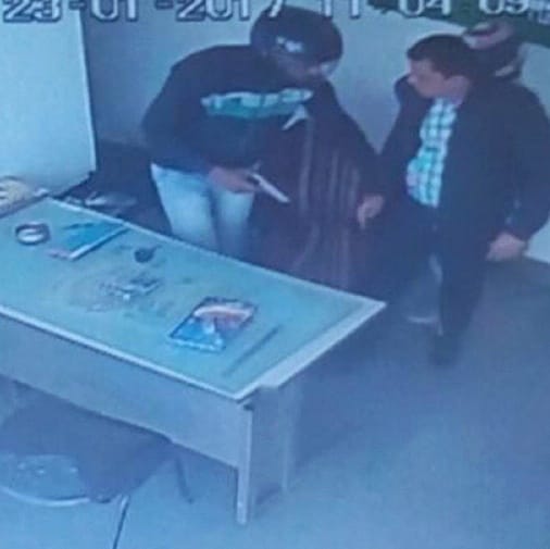 Daylight robbery at a petrol pump in Ttiri